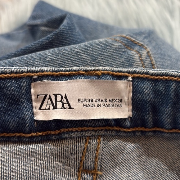 Zara Raw Hem High Waisted Jeans sz 6 - Picture 7 of 7